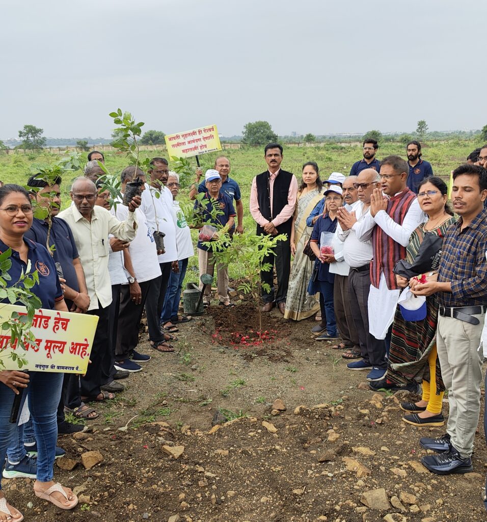 Rashtrasant Tukdoji Maharaj Nagpur University's centenary year is marked by tree planting