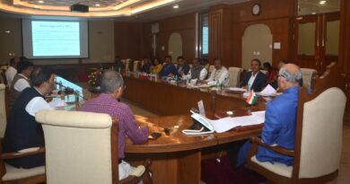 The meeting of Chancellors of Agricultural Universities of the State was held at Raj Bhavan with Chancellor Ramesh Bais