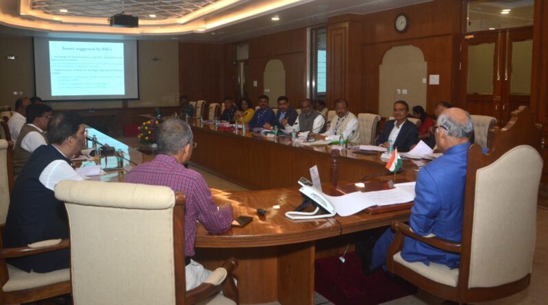 The meeting of Chancellors of Agricultural Universities of the State was held at Raj Bhavan with Chancellor Ramesh Bais