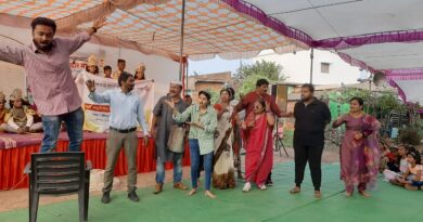 Presentation by artists of Rashtrasant Tukdoji Maharaj Nagpur University in Mandi