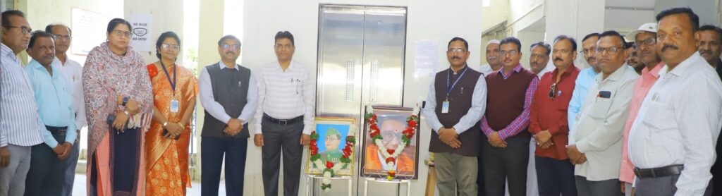 Netaji Subhash Chandra Bose and Balasaheb Thackeray's birth anniversary celebrated at Amravati University