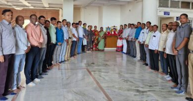 Netaji Subhash Chandra Bose and Balasaheb Thackeray's birth anniversary celebrations at 'SRTMnu' University