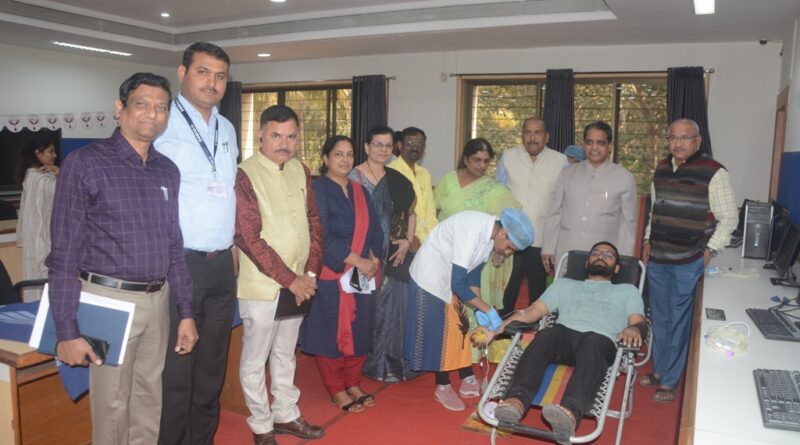 Blood donation camp concluded at Yashwantrao Chavan Maharashtra Open University