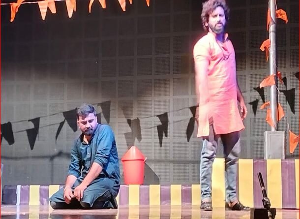 Amravati University's play 'Gang Shivajichi' won the honorable mention