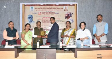 Punyashlok Ahilya Devi Holkar Solapur University honors writers on the occasion of Marathi Language Day