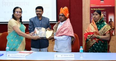 Dattatraya Patil from 'SRTMNU' University retired