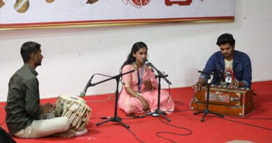 Dr. Babasaheb Ambedkar Marathwada University's Indradhanushya Youth Festival enthralls youth with classical ragdari tones