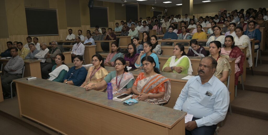 Inauguration of 6th Conference of IEEE at Mahatma Gandhi Mission University