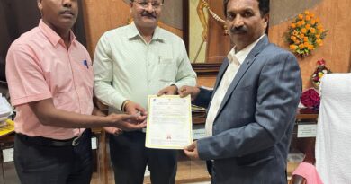 Grant of patent to professors at Latur, sub-campus of srtmu