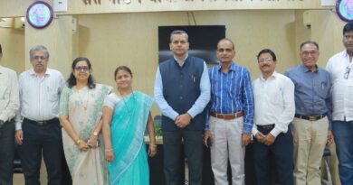 Commencement ceremony organized on the occasion of the retirement of an employee of Amravati University