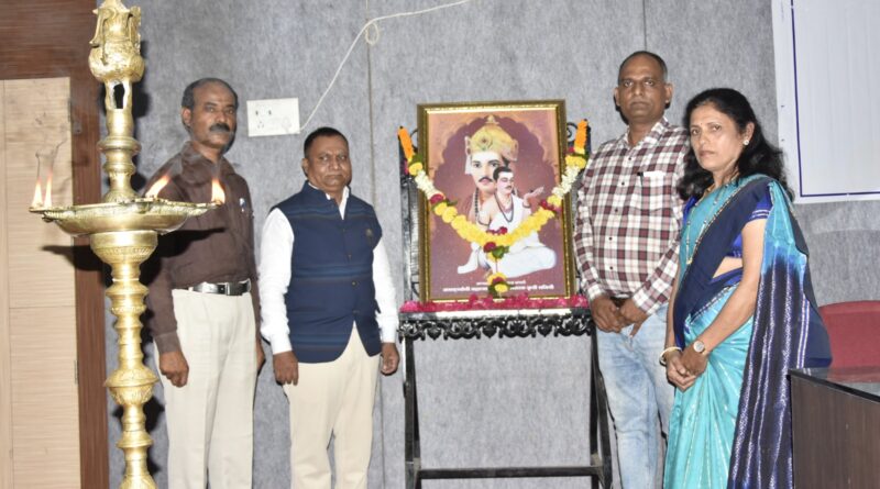 Mahatma Basaveshwar's birth anniversary was celebrated in Solapur University with various activities