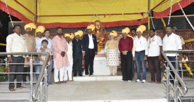 On the occasion of Ahilya Devi Jayanti, a traditional gaji dance performance was performed in Solapur University