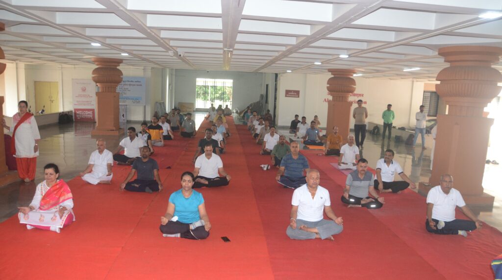 World Yoga Day celebrated at Yashwantrao Chavan Maharashtra Open University