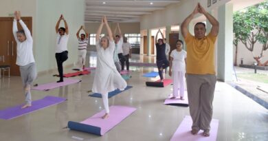 World Yoga Day concluded with enthusiasm at Maharashtra University of Health Sciences