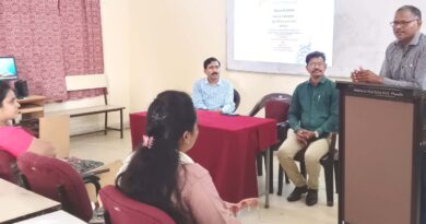 Presentation of various science fictions on the occasion of National Science Fiction Day at Amravati University