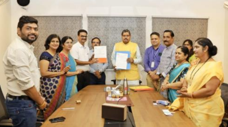 Academic MoU between Kavikulguru Kalidas Sanskrit University and GH Raisoni College of Engineering