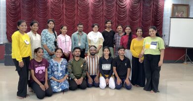 A contemporary dance workshop in the Department of Music and Drama, Shivaji University, concluded with enthusiasm