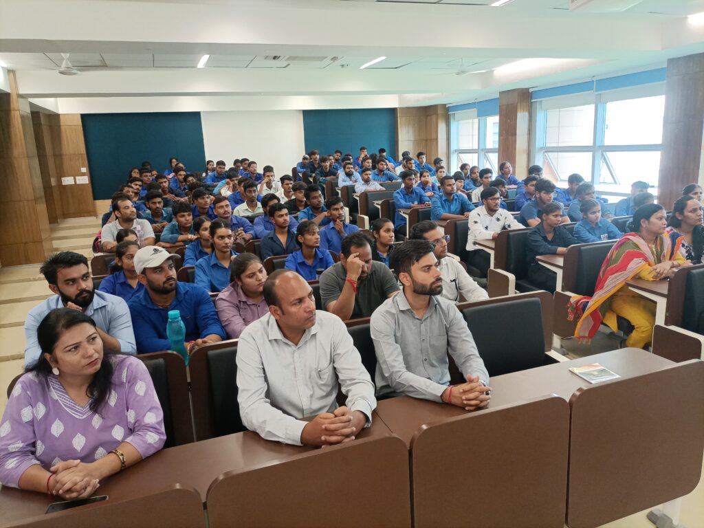 A seminar was organized on World Entrepreneurship Day in Sri Vishwakarma Kaushal University