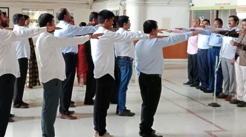 Celebrating Sadbhavana Day in 'Swaratim' University by taking oath on the occasion of Sadbhavana Day