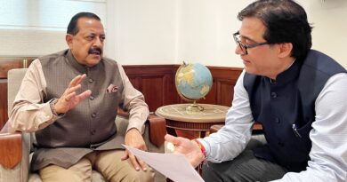 Chancellor of Sri Vishwakarma Kaushal University Dr. Raj Nehru met Union Minister Dr. Jitendra Singh