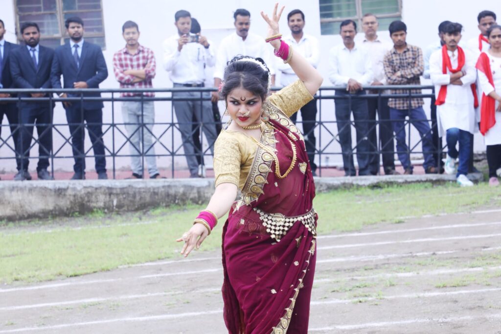 Indian Independence Day celebrated with enthusiasm in Amravati University