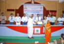 SRTMU felicitated meritorious students