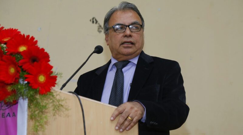 Vice Chancellor Dr Vijay Pandharipande