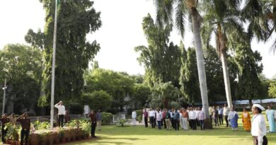 On the occasion of Independence Day, flag hoisting will be done by Vice-Chancellor Dr Vijay Phulari