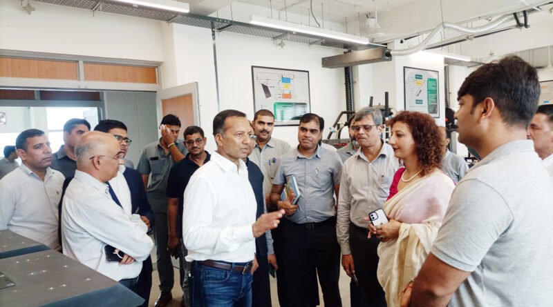 MP Navin Jindal inspected the Center of Excellence of Sri Vishwakarma Kaushal University