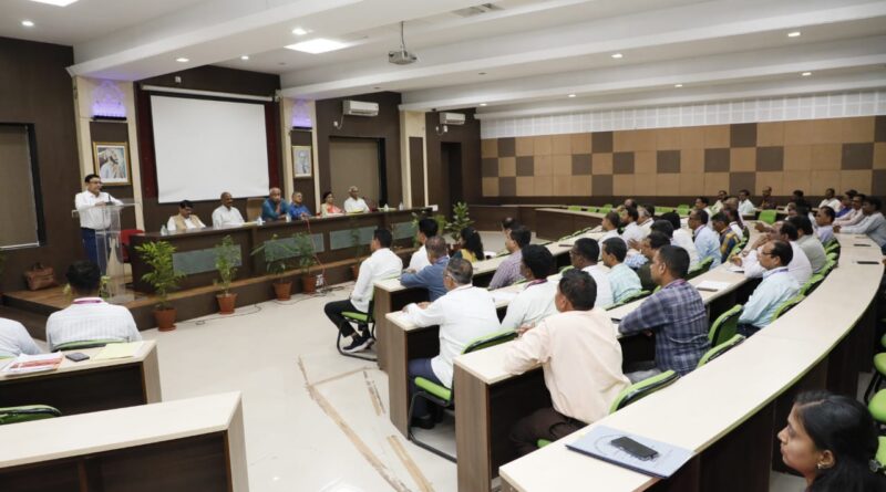 Dr. Babasaheb Ambedkar Marathwada University's 'Knack Peer' Committee's interaction with students and staff on the second day