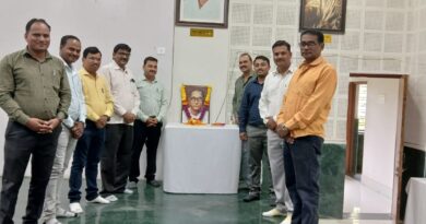 Rashtrasant Tukdoji Maharaj Nagpur University celebrated Keshav Sitaram Thackeray's birth anniversary