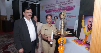 Rashtrasant Tukdoji Maharaj Nagpur University concluded a workshop on 'Women's Safety and Scholarship'