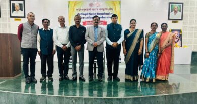 Rashtrasant Tukdoji Maharaj Nagpur University conducted a farewell ceremony for retired teachers and staff