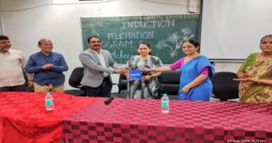 Shruti Tirpude, a student of Nagpur University, has received a fellowship for Ph.D from Hungarian University