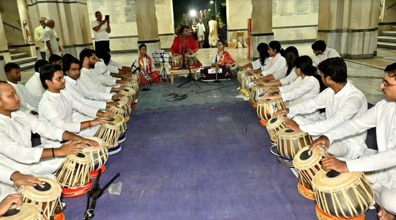 Talanjali Kashi Yatra started from Vishwanath Temple of Banaras Hindu University