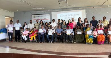 10 teachers of Helpers of the Handicap honored with Builders of Nation by Rotary Club of Kolhapur EVOLVE