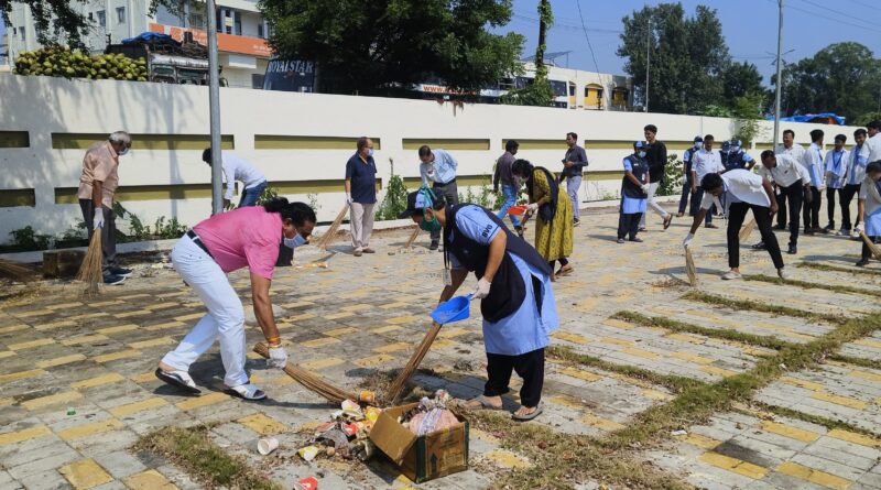 Dr. Panjabrao Deshmukh Medical College and Hospital celebrated Sanitation Day on its birth anniversary