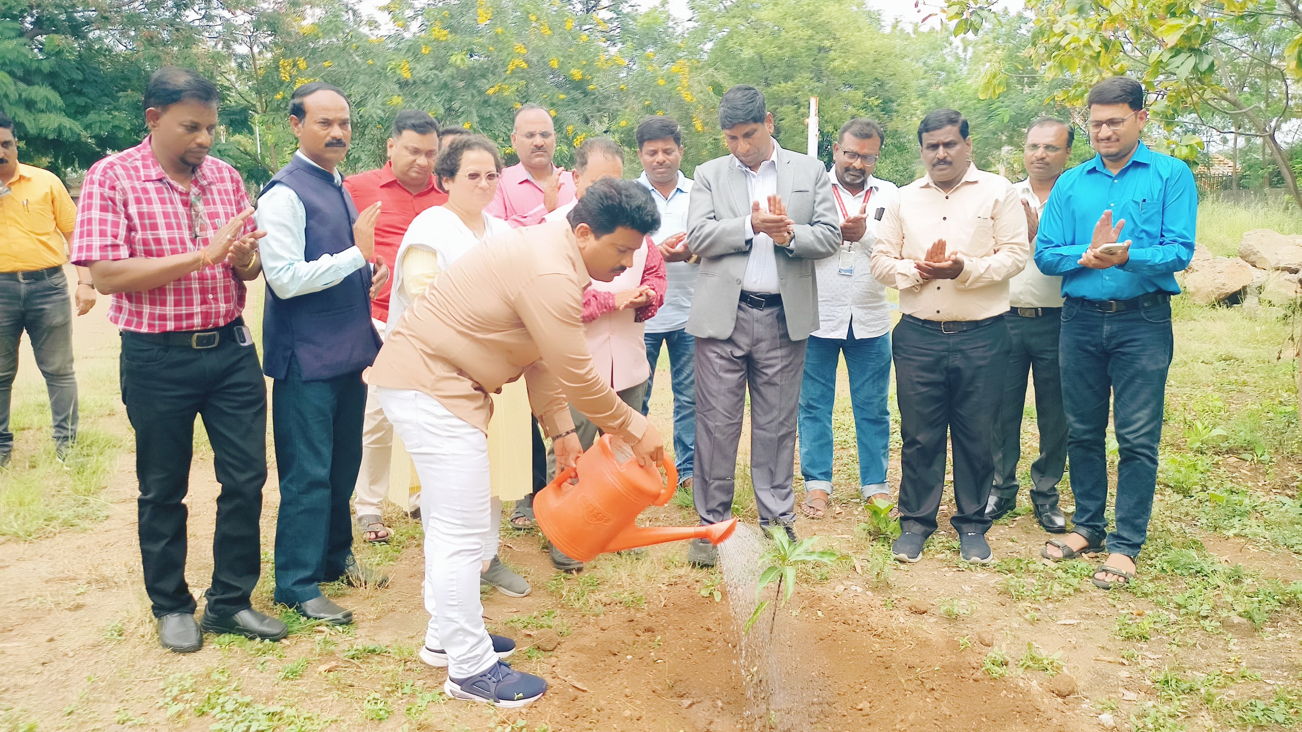 Sunil Thorat planted 51 mango saplings to Solapur University on the occasion of his birthday