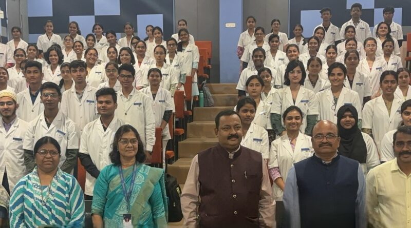 Anti-ragging awareness workshop concluded enthusiastically at Sharad Pawar Dental College