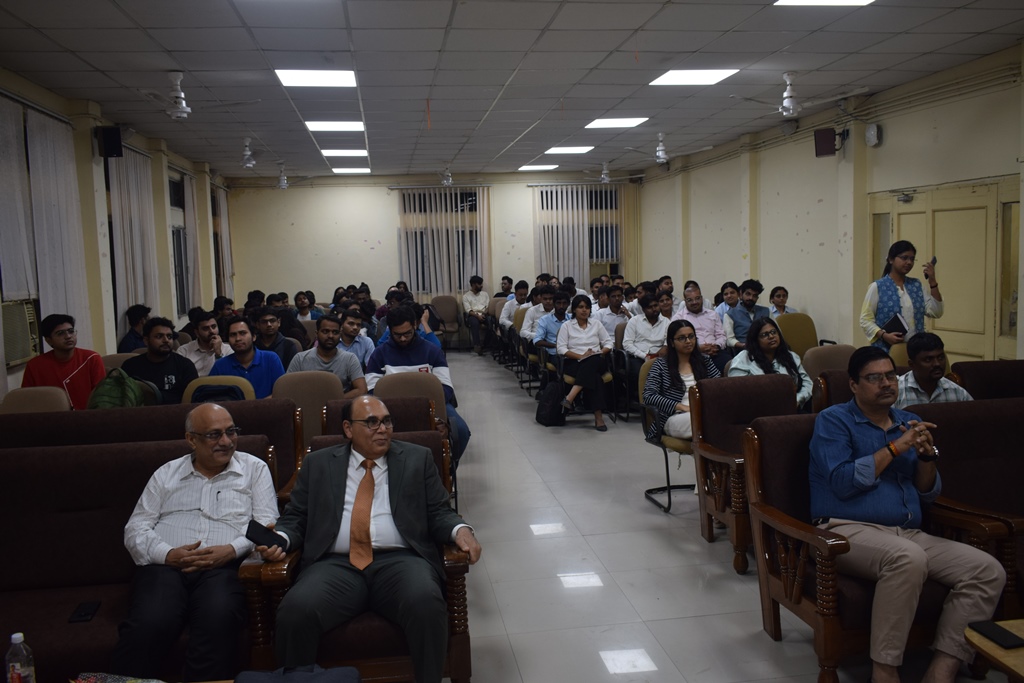 Institute of Management Studies, BHU Hosts Seminar on 'Integrated Marketing Communication in the Era of Artificial Intelligence'