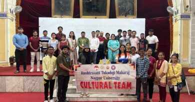 Team of Rashtrasant Tukdoji Maharaj Nagpur University leaves for 'Indradhanushya' festival