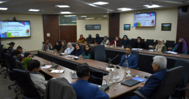 WEDC-CIED IUST Hosts Program on Meta-Literacy in the Digital Age