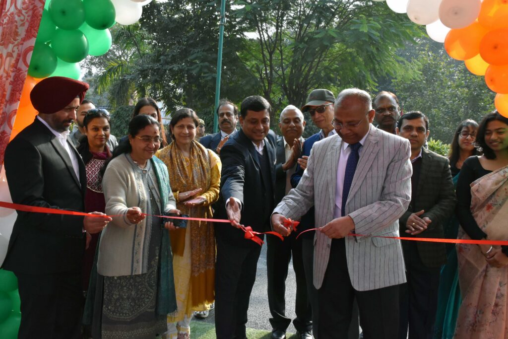 Inauguration of sports competitions on 135th Foundation Day at Indian Veterinary Research Institute