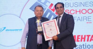 Shekhawati University won the National Best Institute Award in Mumbai