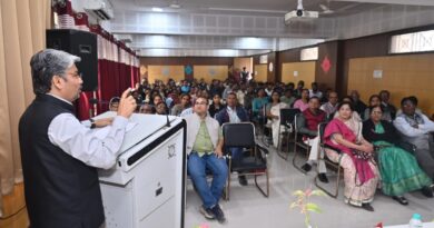 Reading interaction concluded enthusiastically at Nagpur University's Dr. V. B. Upadhyay Bhausaheb Kolte Knowledge Center