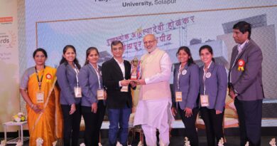 Solapur University's Cyber ​​Club receives excellent award from the Governor