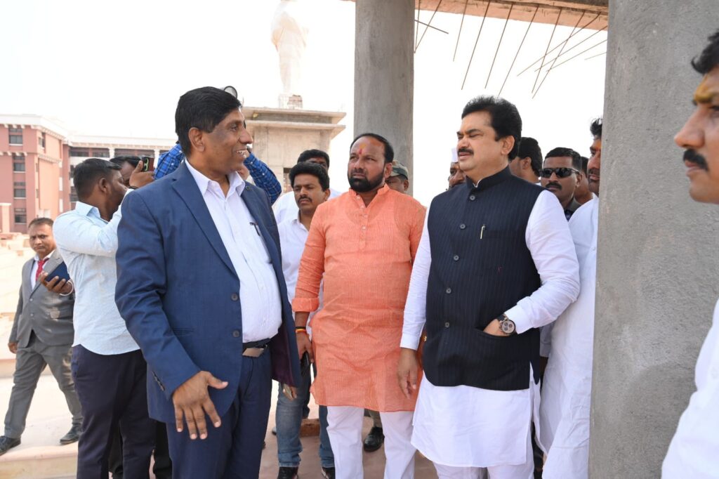 Will hold a meeting with the Chief Minister soon to address Solapur University issues - Chairman Prof Ram Shinde