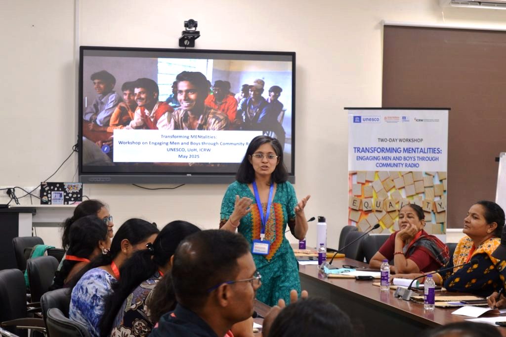 UNESCO workshop calls on community radio to redefine 'masculinity'
