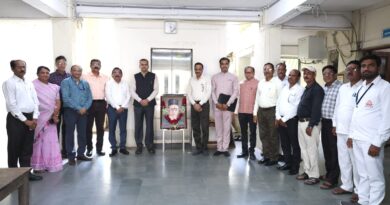संत गाडगेबाबा अमरावती विद्यापीठात स्वातंत्र्यवीर सावरकर जयंती साजरी