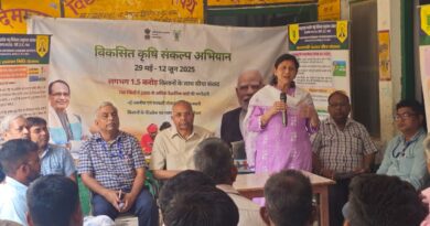 The scientific team of IVRI interacted with the farmers under the Krishi Sankalp Abhiyan